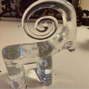 Elegant Clear Glass Ram Sculpture